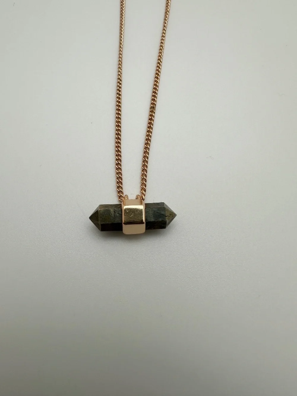 KENDRA SCOTT Amanda Pyrite + Rose Gold Necklace